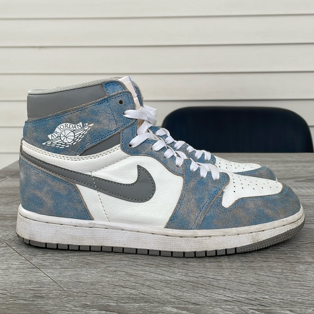 Air Jordan 1 Retro High Hyper Royal Mens Shoes Size 8